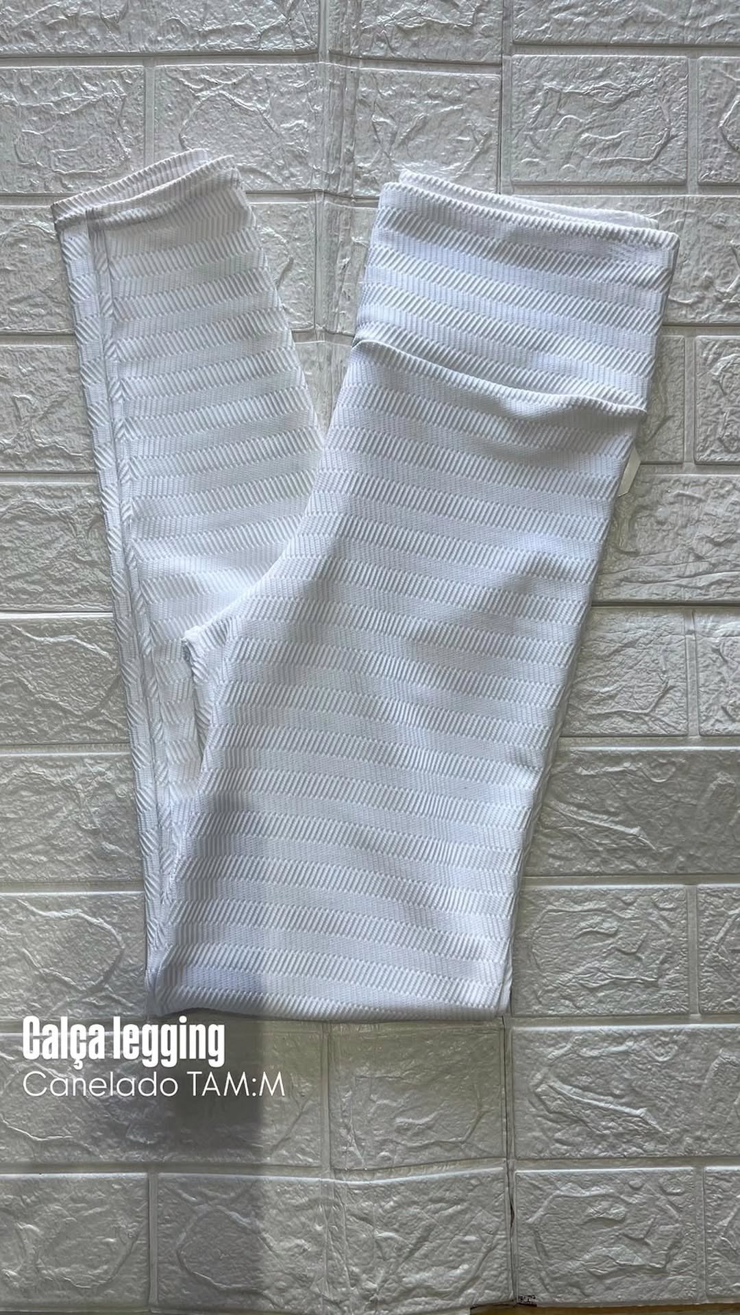 (PROMOÇÃO) Calça Legging Canelada