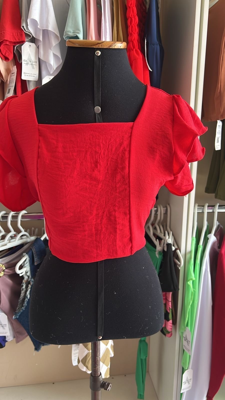 Cropped Manga Bufante Vermelho
